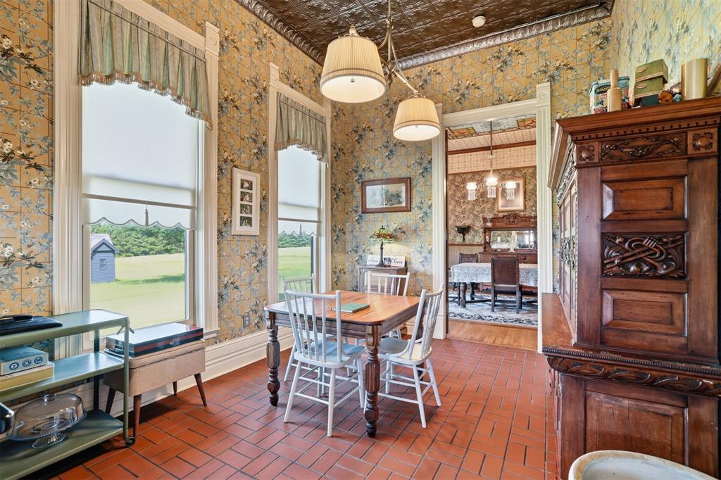 1253 N 4255 Road Property Photo 12