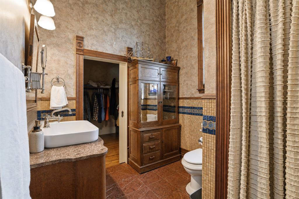 1253 N 4255 Road Property Photo 23