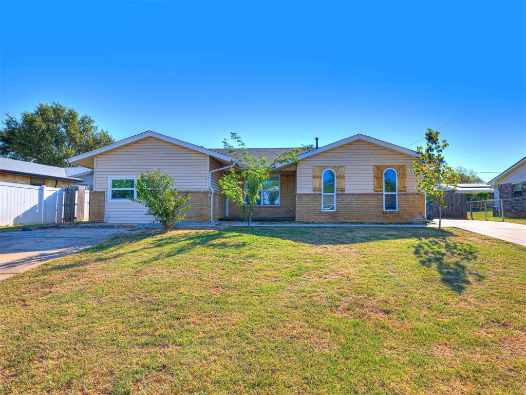 2103 N Tucker Avenue Property Photo 1
