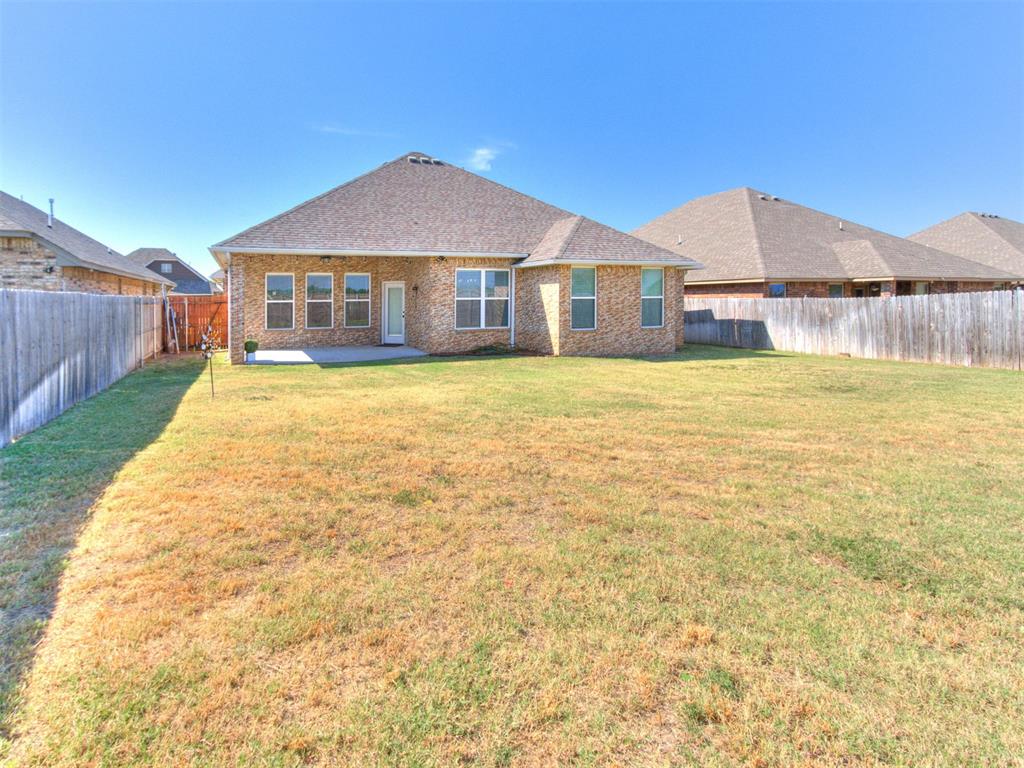 2309 Bretford Way Property Photo 6