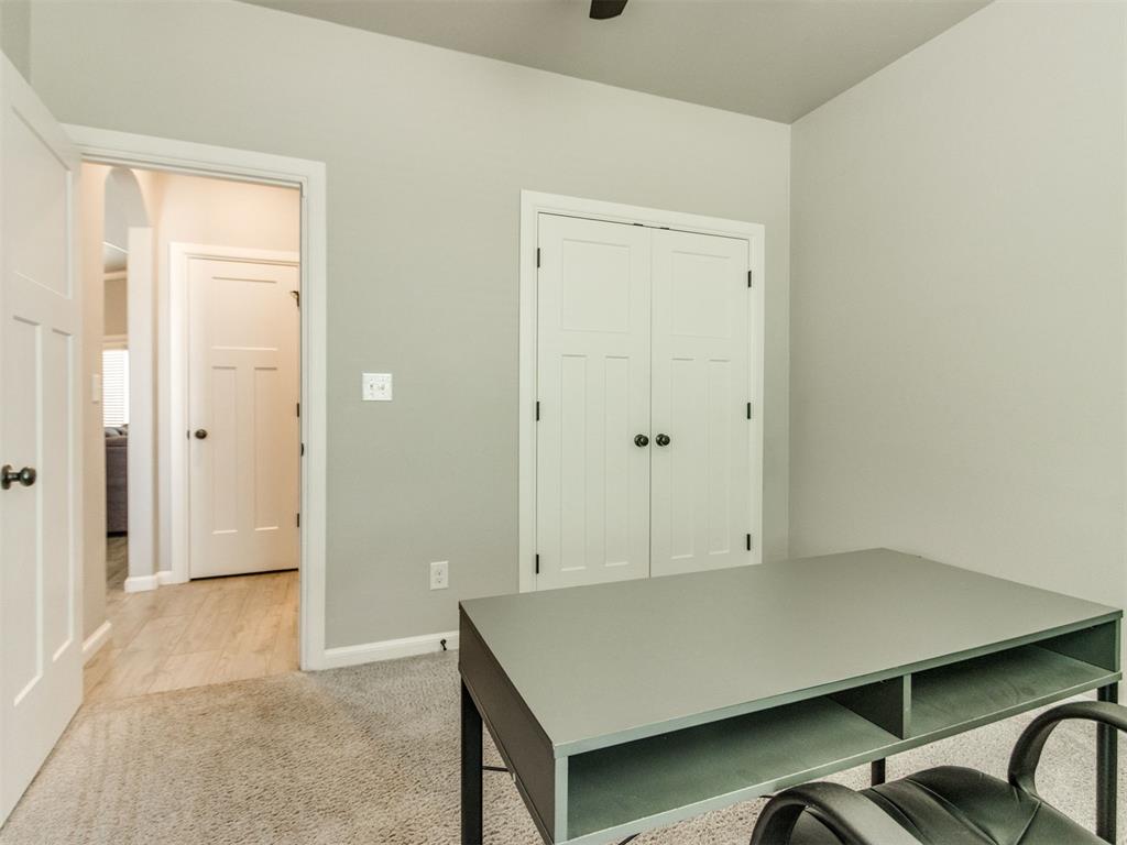 2309 Bretford Way Property Photo 16