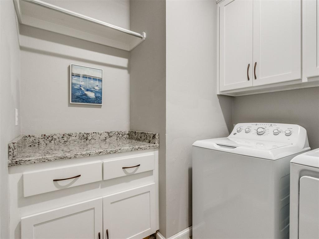 2309 Bretford Way Property Photo 17