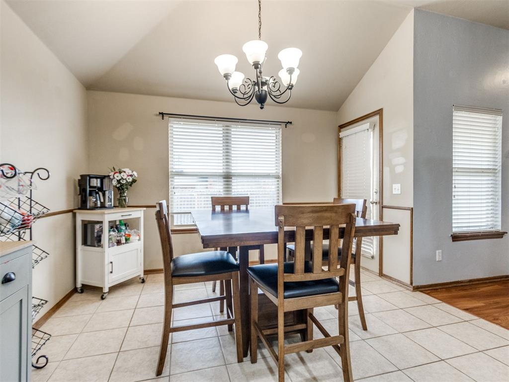 4220 Notting Hill Drive Property Photo 6