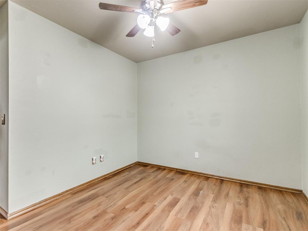 4220 Notting Hill Drive Property Photo 11