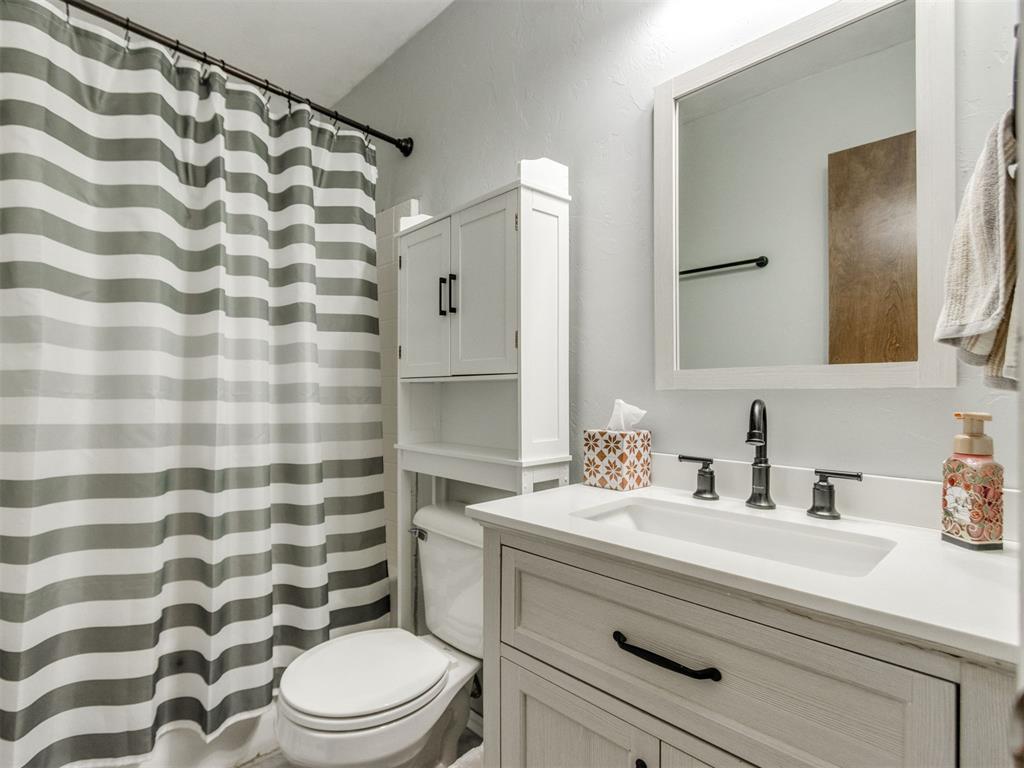 4220 Notting Hill Drive Property Photo 13