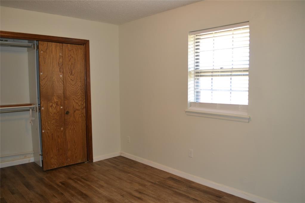 7813 S Miller Boulevard Property Photo 15