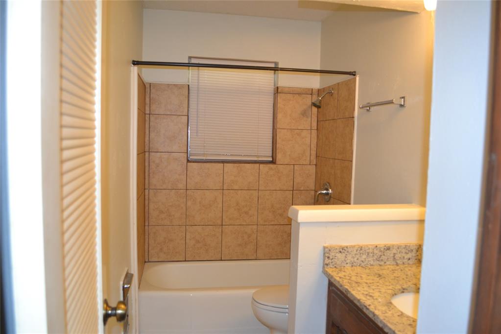 7813 S Miller Boulevard Property Photo 16