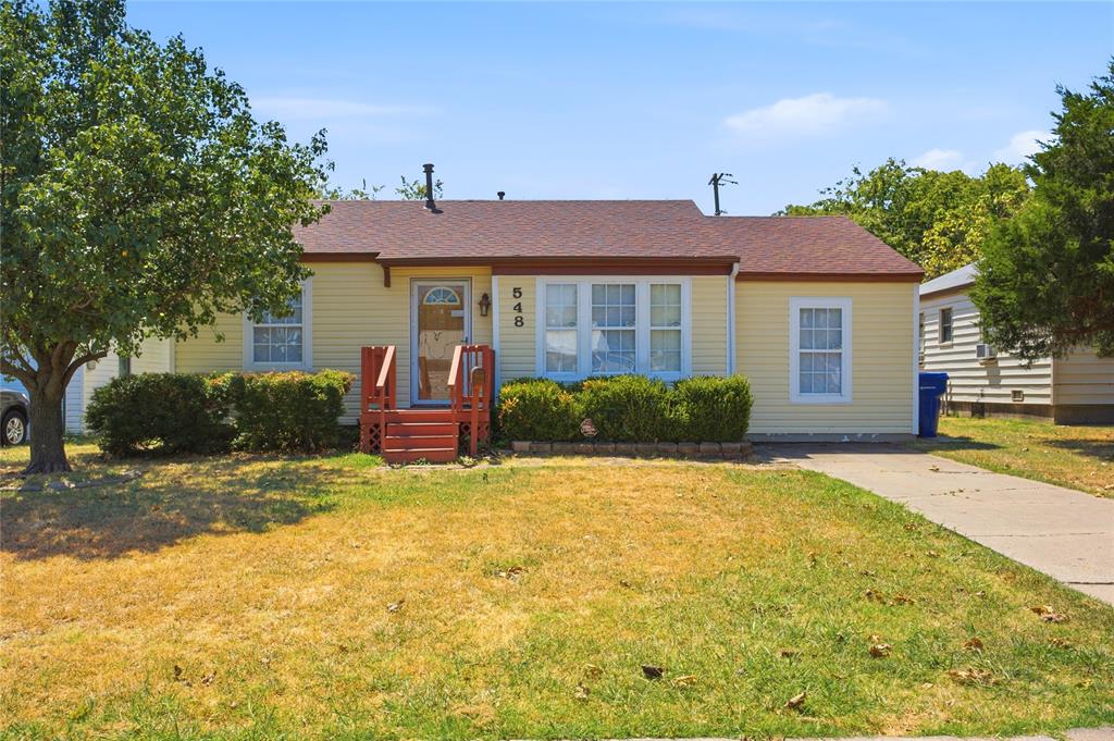 548 E Ercoupe Drive Property Photo 1