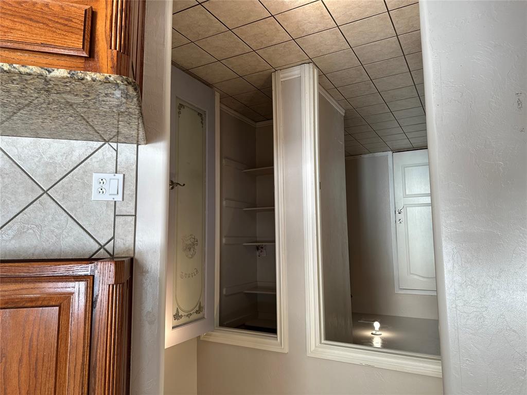 13801 Robinson Court Property Photo 13