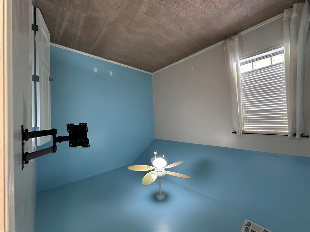 13801 Robinson Court Property Photo 18