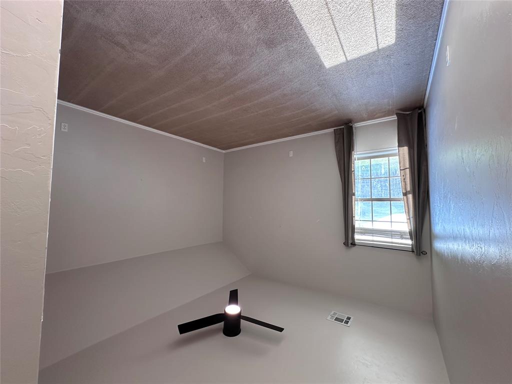 13801 Robinson Court Property Photo 19