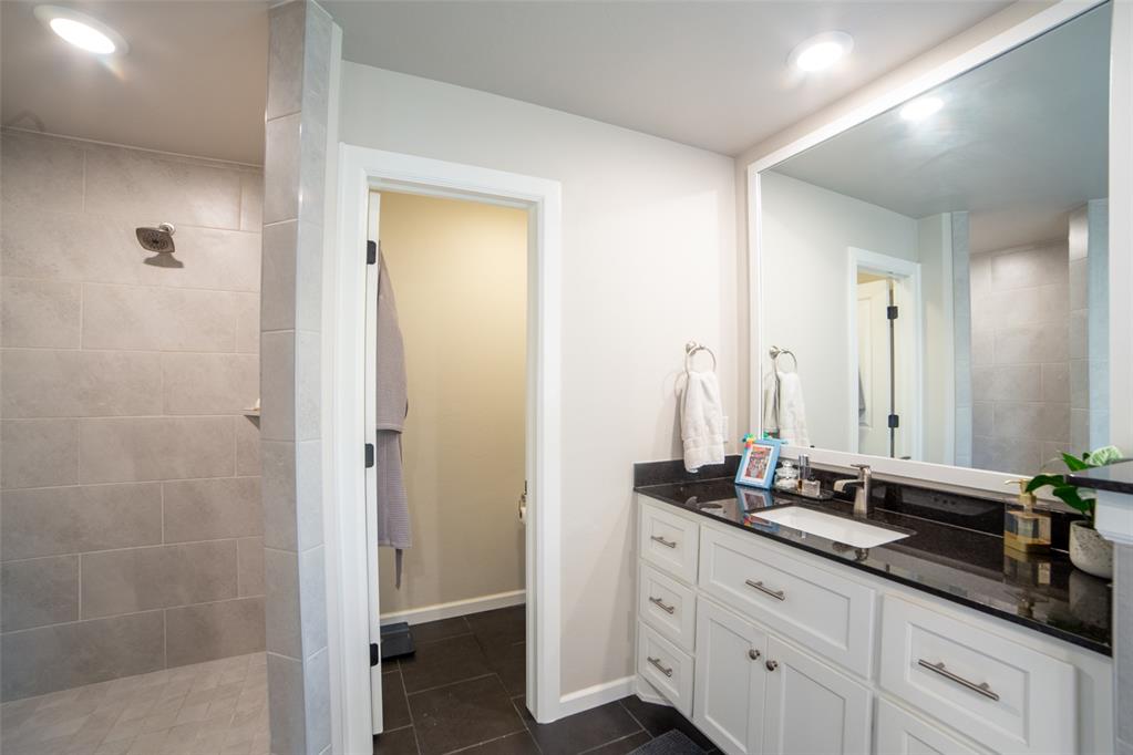 8124 Poplar Drive Property Photo 16