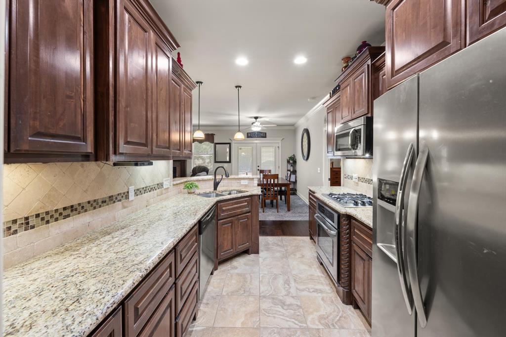 14617 Sylena Way Property Photo 9