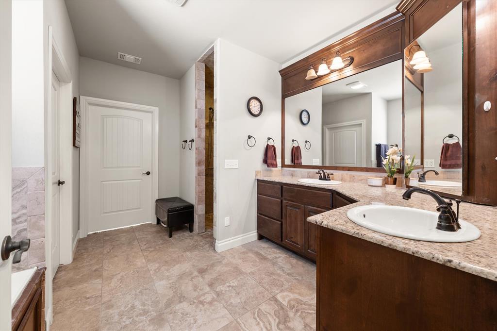 14617 Sylena Way Property Photo 17