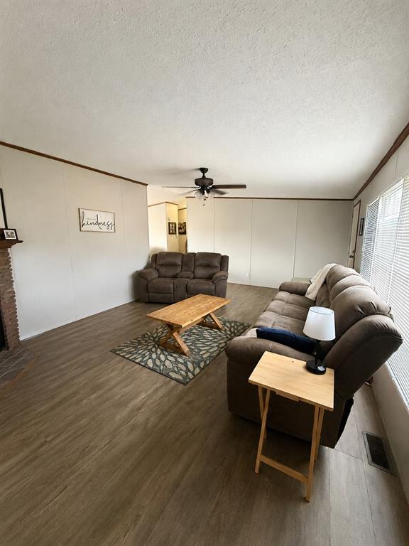 346587 E 920 Road Property Photo 7