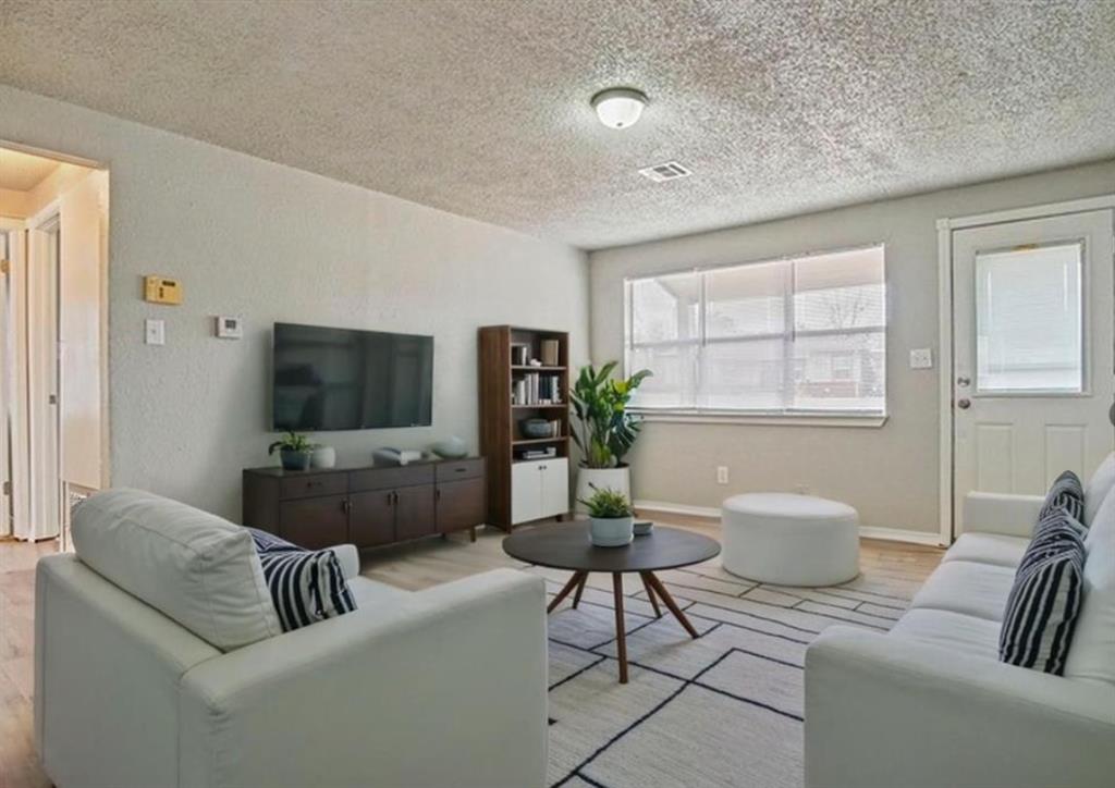 1165 Se 19th Street Property Photo 3