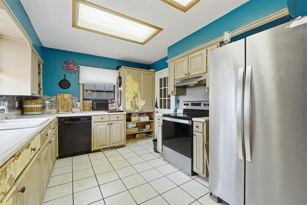 616 W Martha Street Property Photo 15