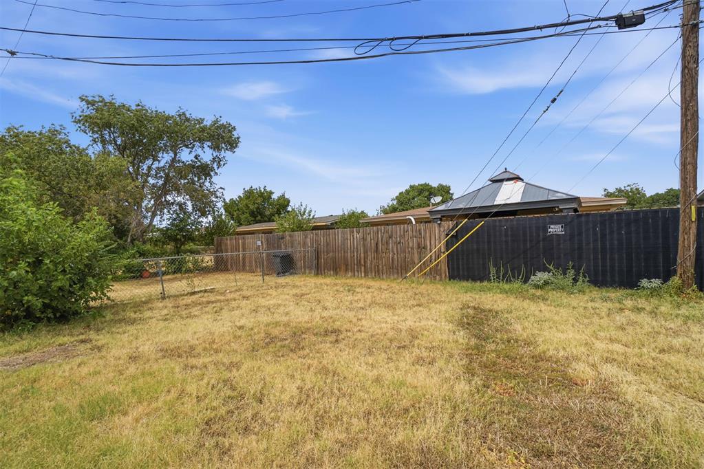 616 W Martha Street Property Photo 44