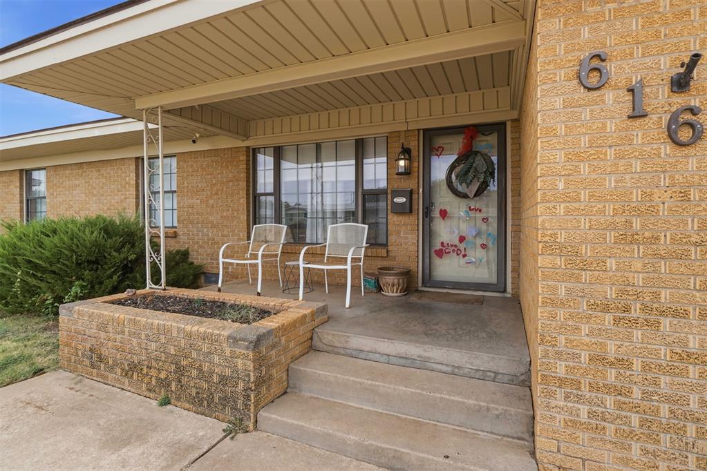 616 W Martha Street Property Photo 45