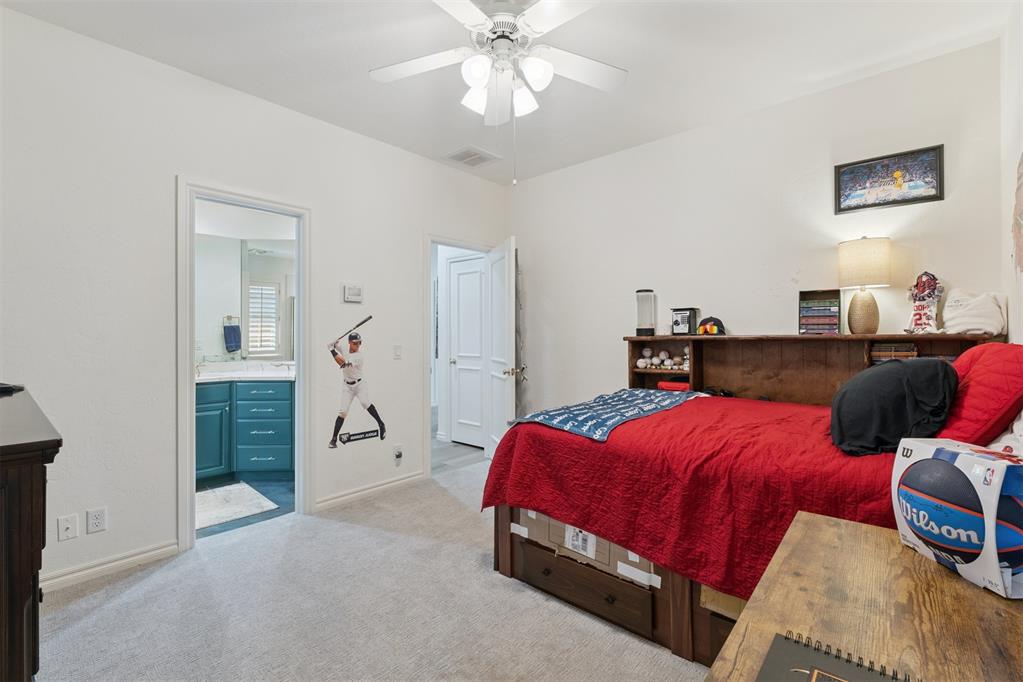 12100 Maple Ridge Road Property Photo 17