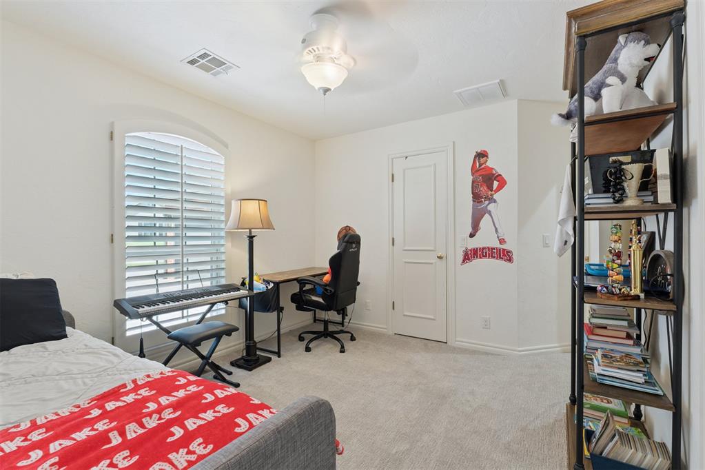 12100 Maple Ridge Road Property Photo 21