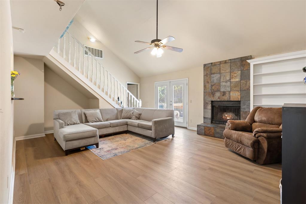 17300 Valley Crest Property Photo 8