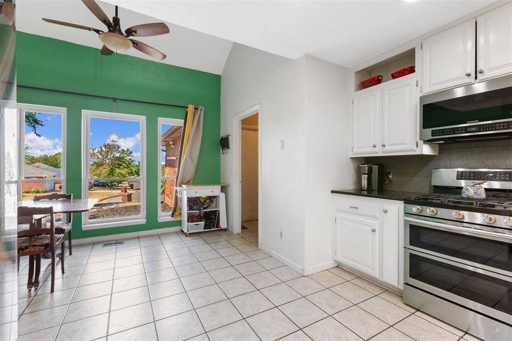 17300 Valley Crest Property Photo 17