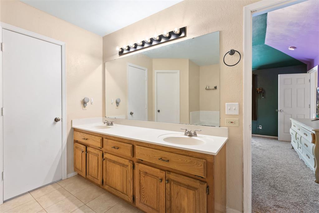 17300 Valley Crest Property Photo 31