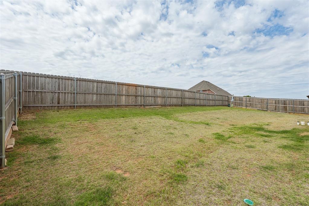 9312 Nw 146th Street Property Photo 36
