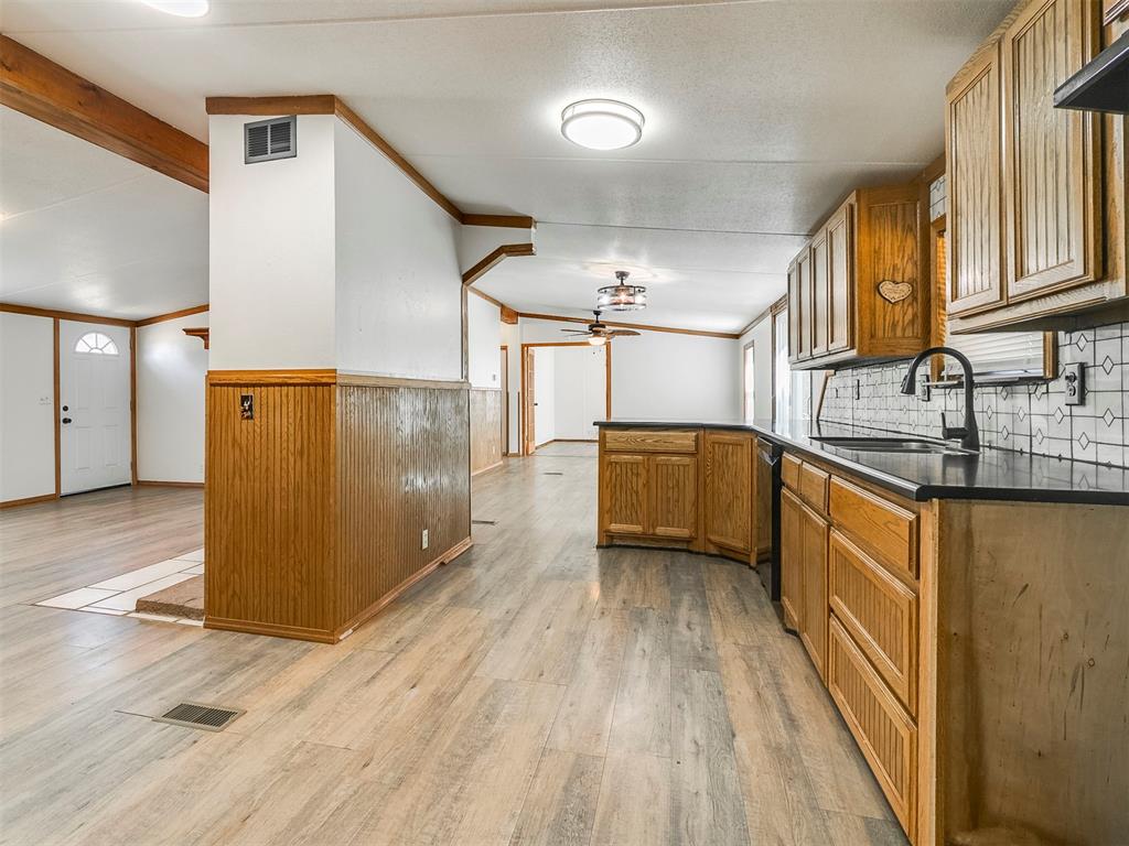 21700 Martin Road Property Photo 14