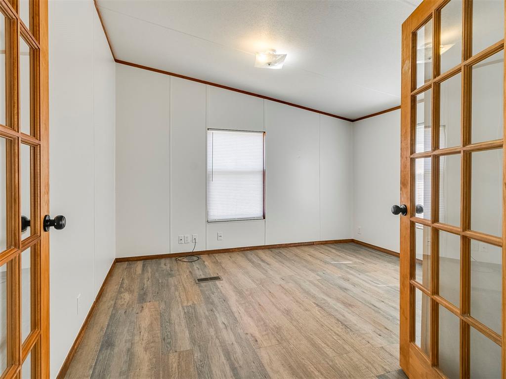 21700 Martin Road Property Photo 18