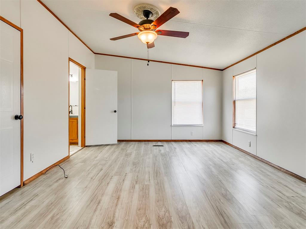 21700 Martin Road Property Photo 27