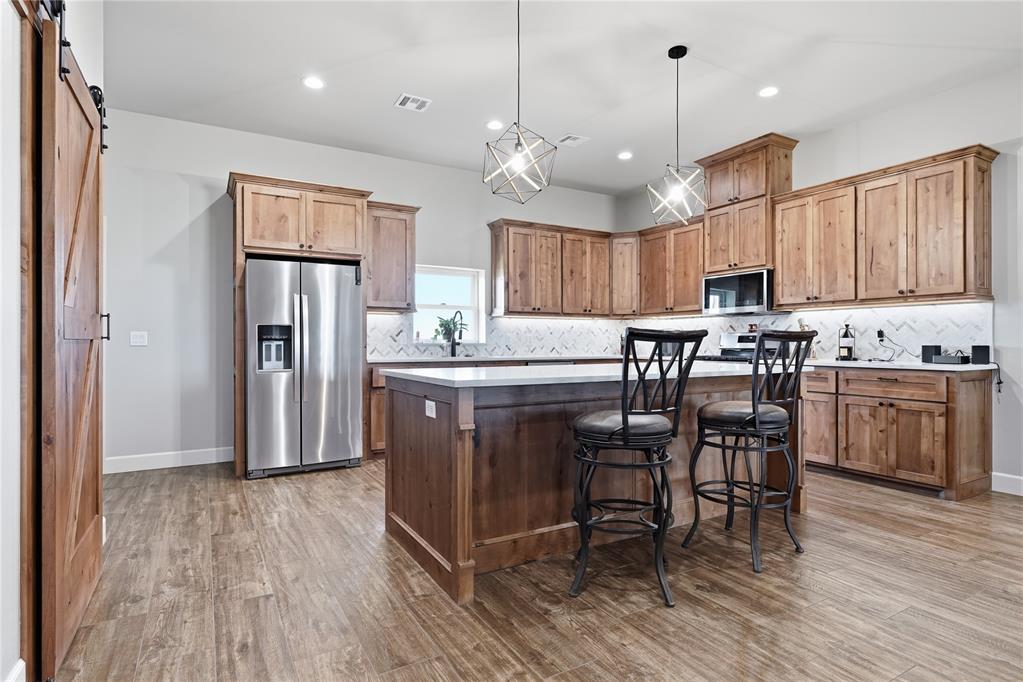241 Nw Moffat Road Property Photo 16