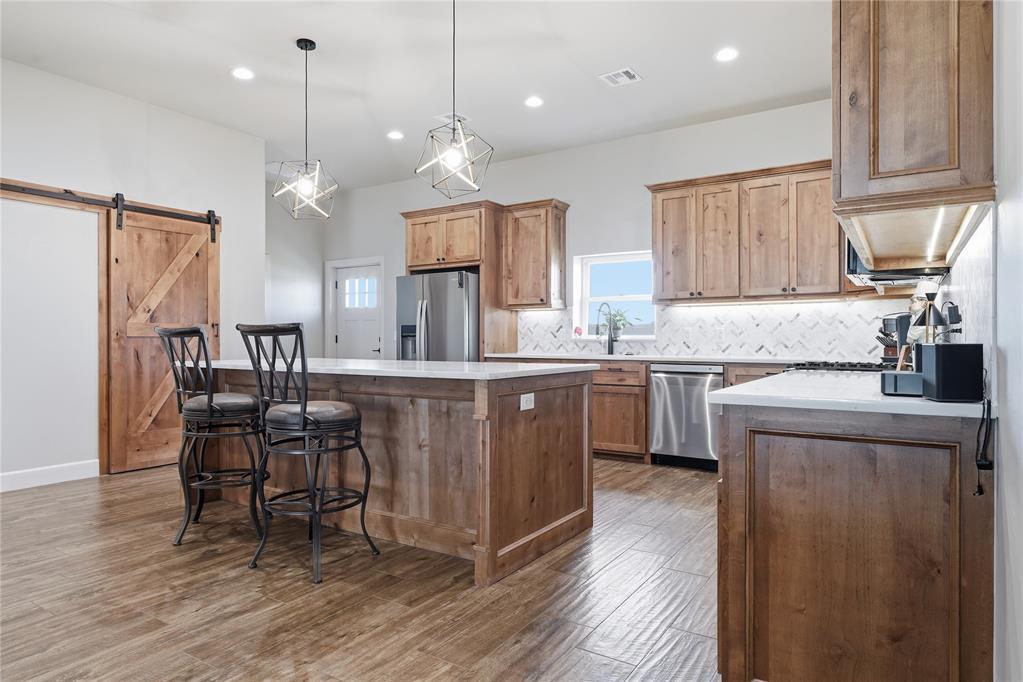241 Nw Moffat Road Property Photo 17