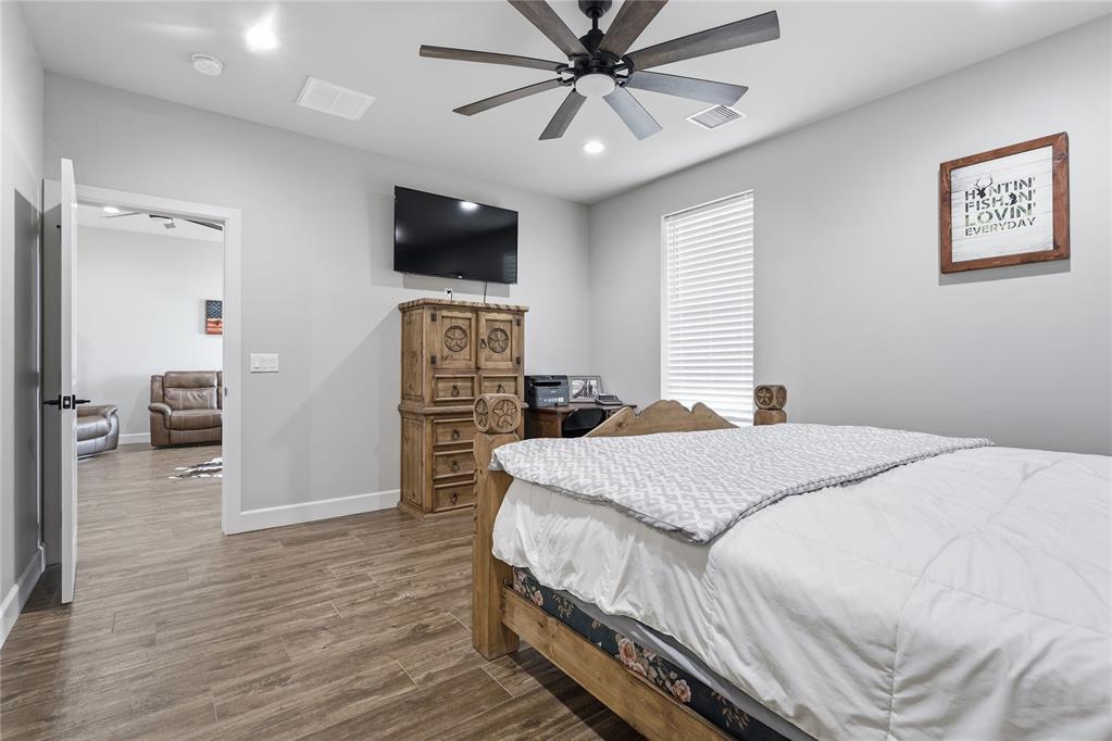 241 Nw Moffat Road Property Photo 27