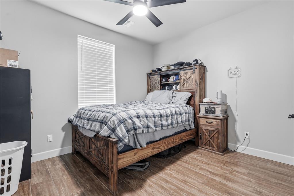241 Nw Moffat Road Property Photo 34