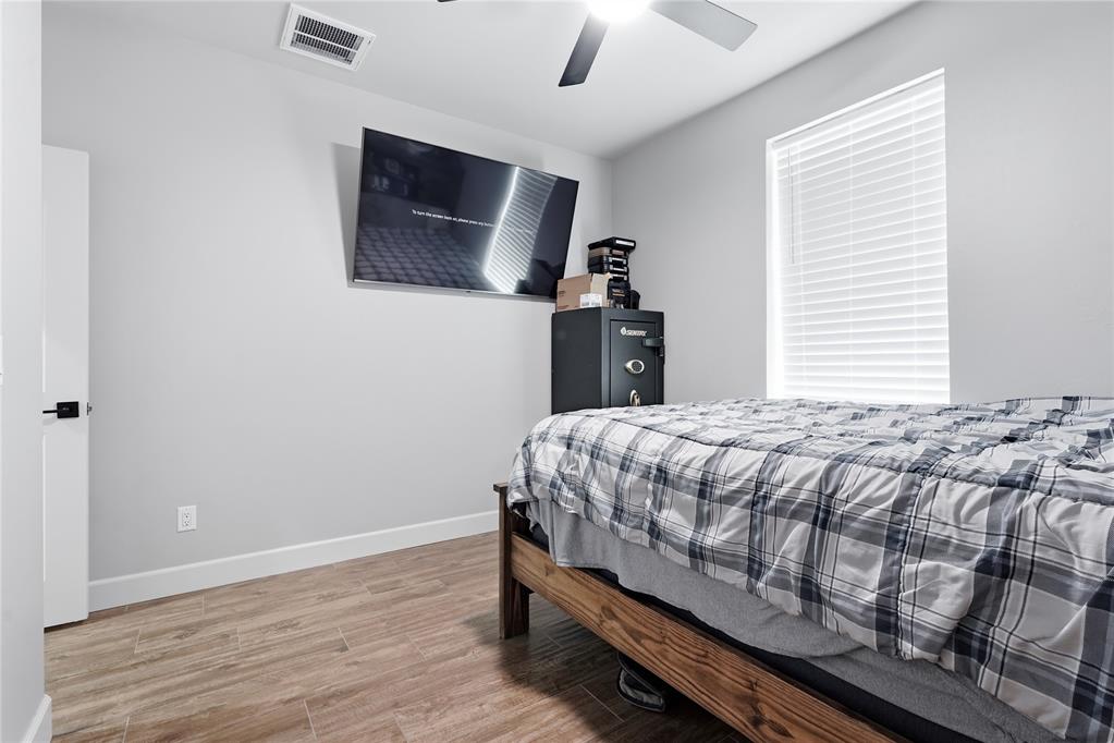 241 Nw Moffat Road Property Photo 35