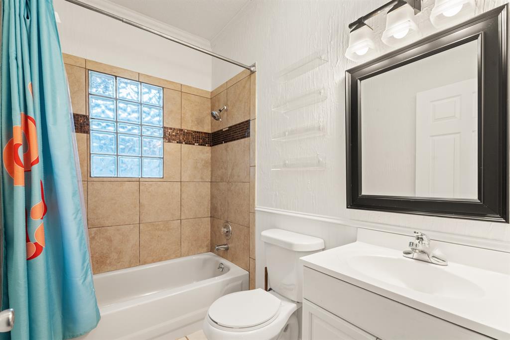 314 S Lahoma Road Property Photo 18