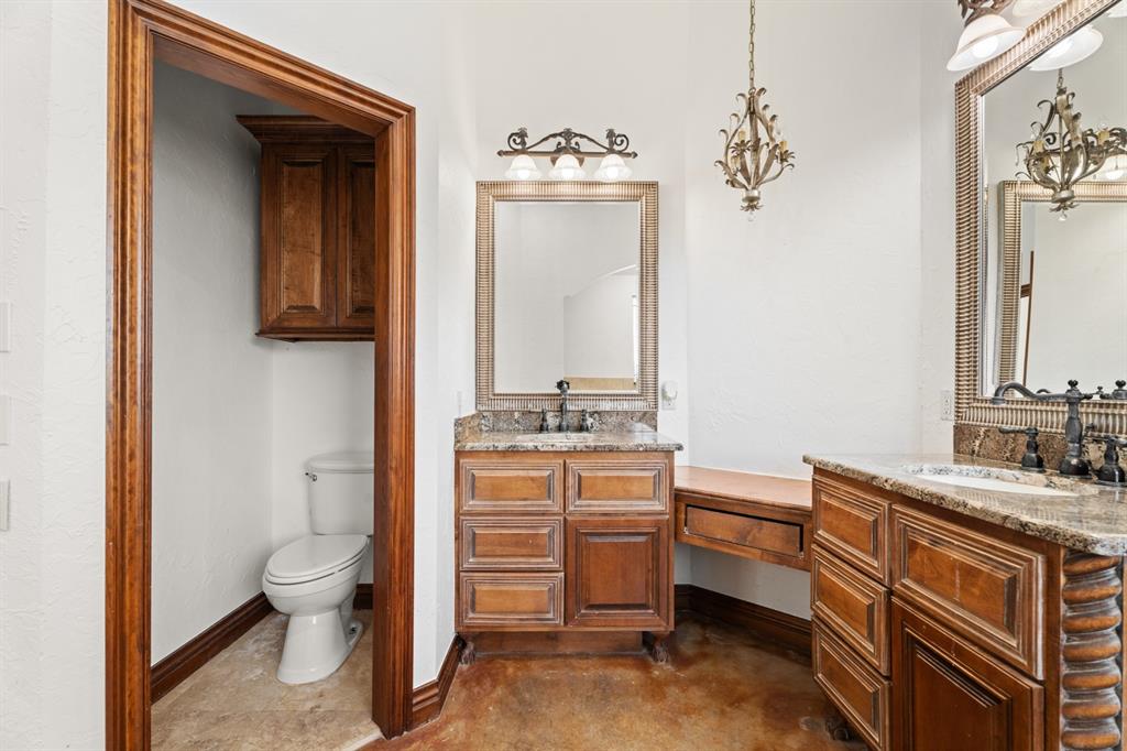 1109 N Edinburrough Way Property Photo 23