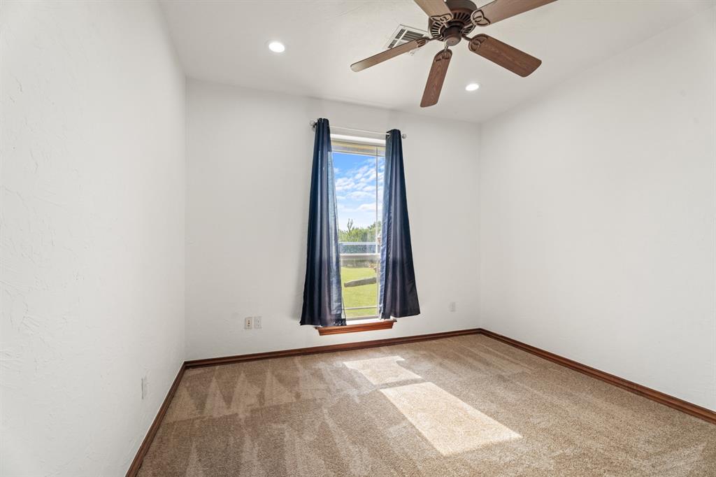 1109 N Edinburrough Way Property Photo 31
