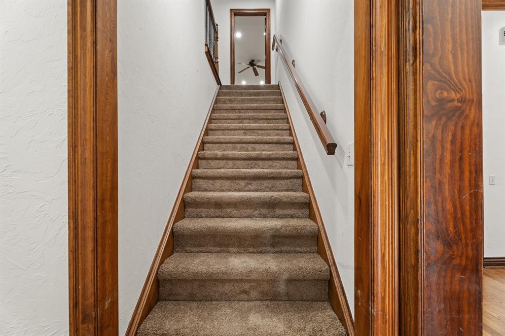 1109 N Edinburrough Way Property Photo 34
