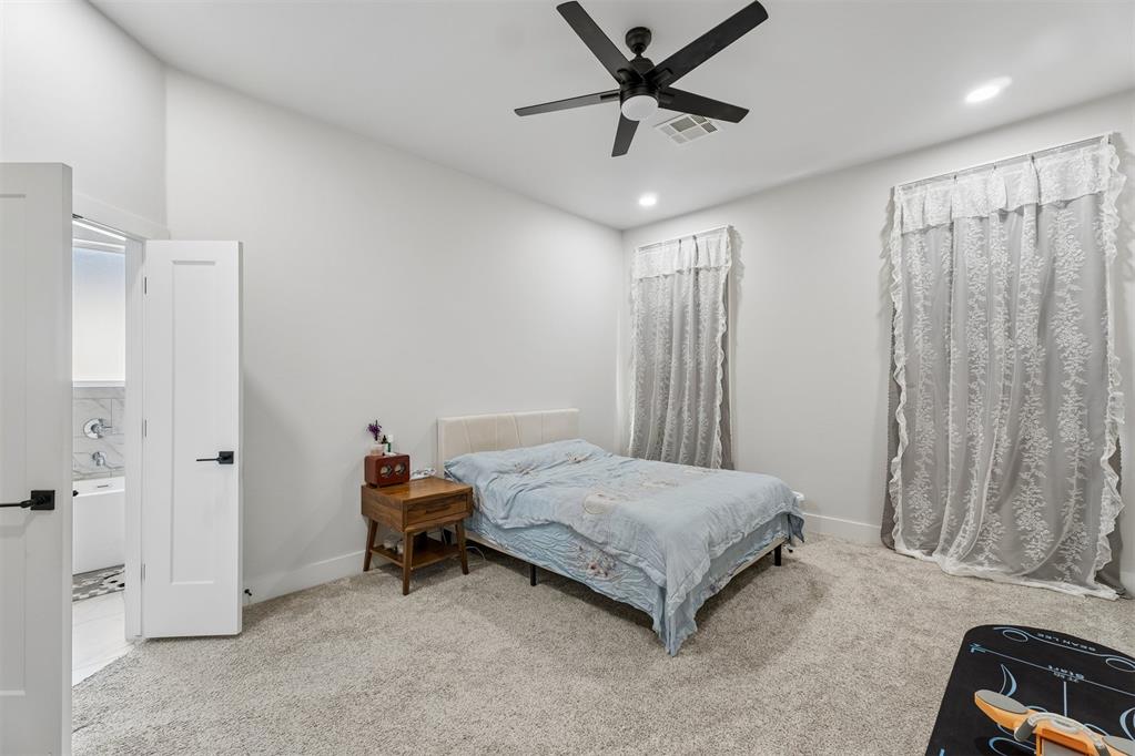 7120 Nw 154th Street Property Photo 21
