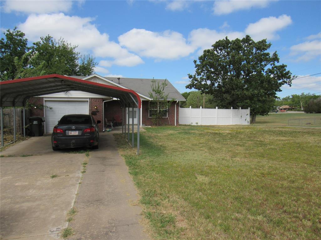 602 S 4th Street Property Photo 1