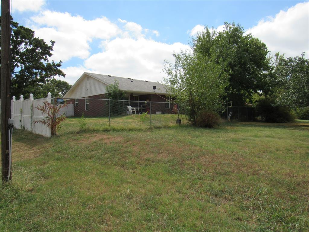 602 S 4th Street Property Photo 3