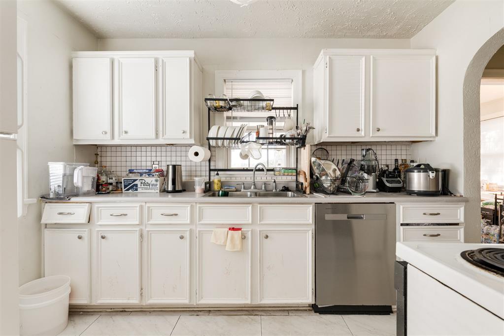 2129 Nw 35th Street Property Photo 6