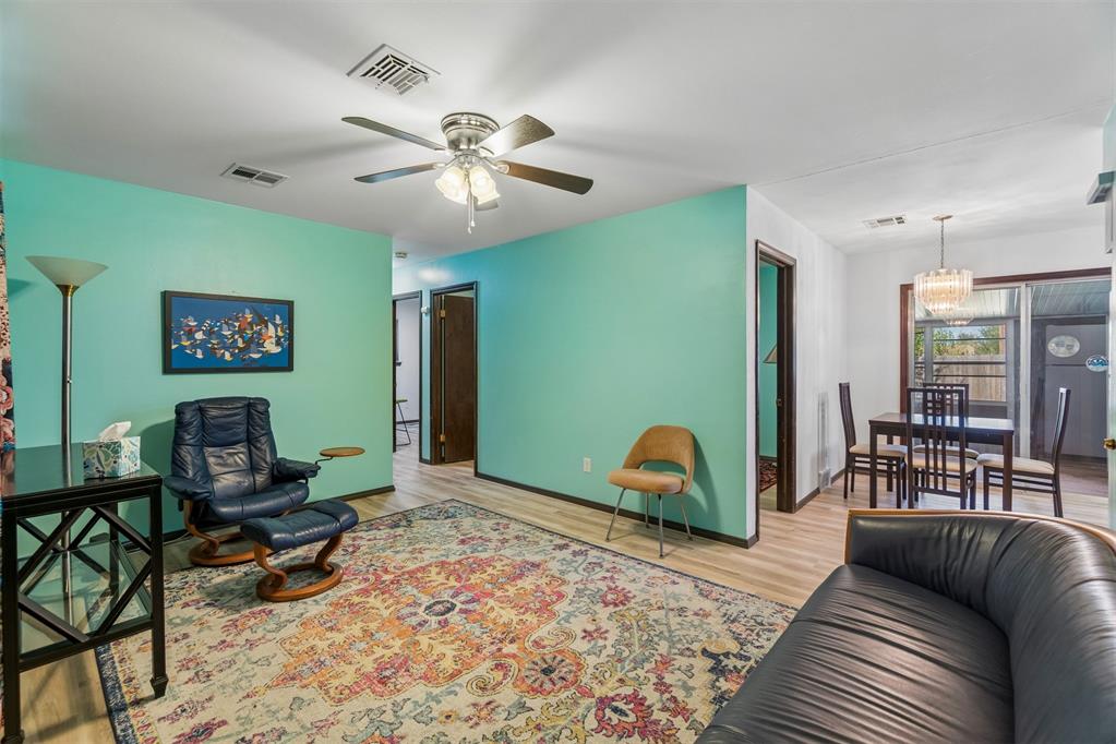 1925 Ballad Drive Property Photo 7