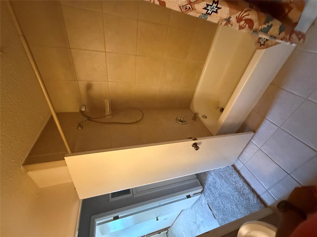 14643 N 2950 Road Property Photo 14