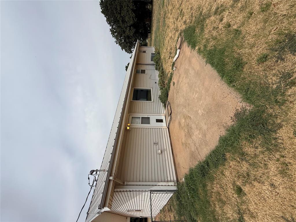 14643 N 2950 Road Property Photo 17