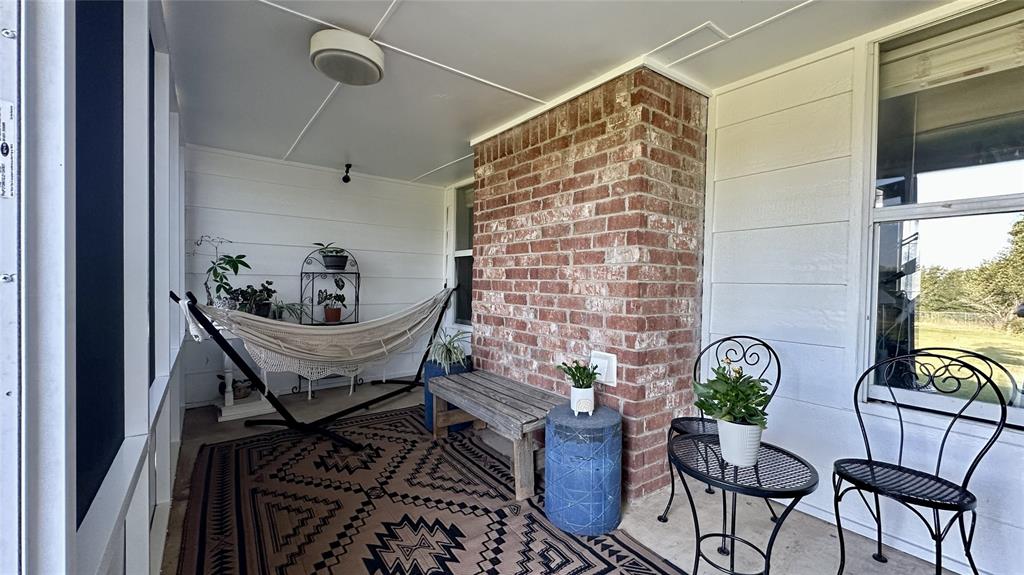 2100 Kenneth Lane Property Photo 16