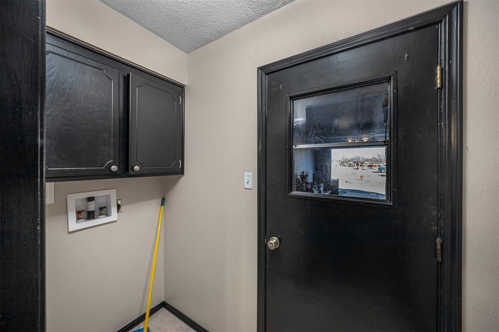 1610 Nw 75th Street Property Photo 19